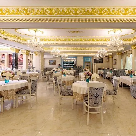 Montecito 3*