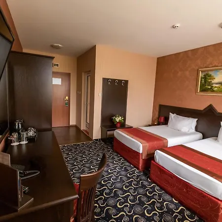 Hotel Montecito 3*