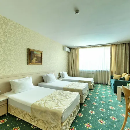 Montecito Hotel 3*