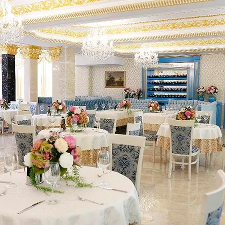 Montecito 3*