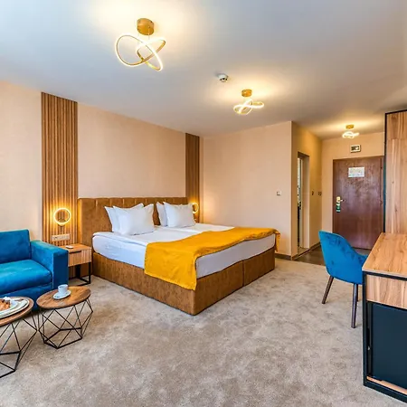 монтесито 4*