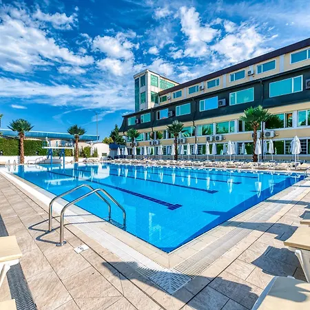 монтесито 4*